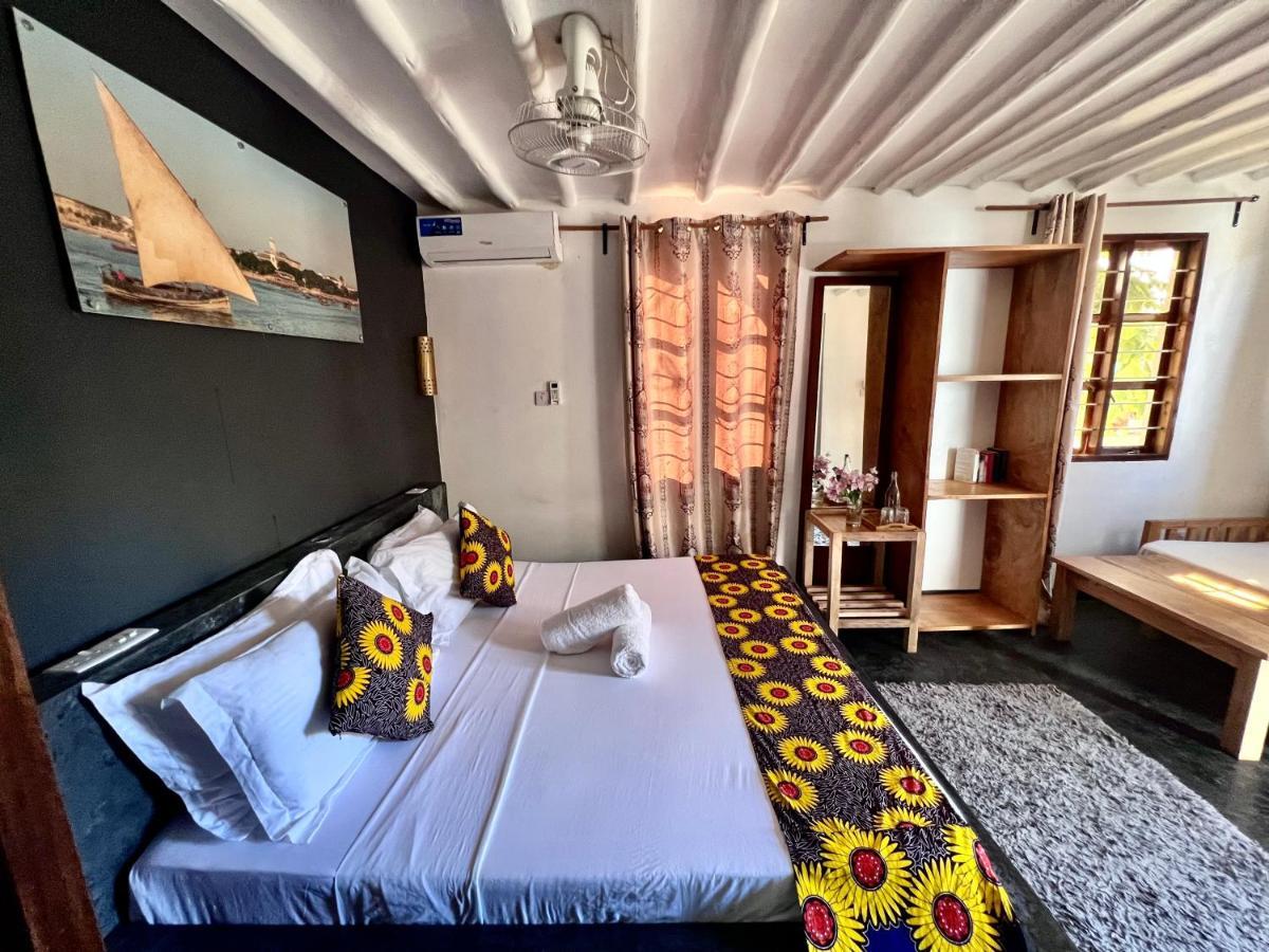 Barabara House Bed & Breakfast Jambiani  Exterior photo