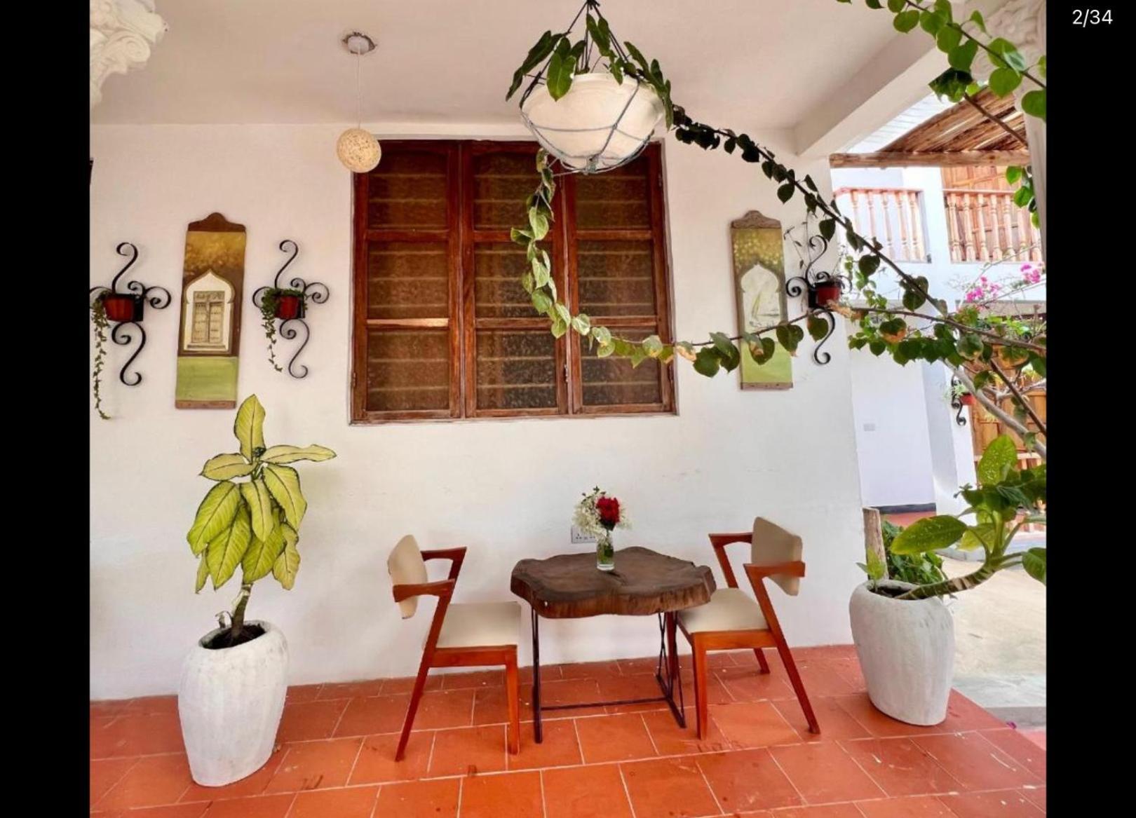 Barabara House Bed & Breakfast Jambiani  Exterior photo